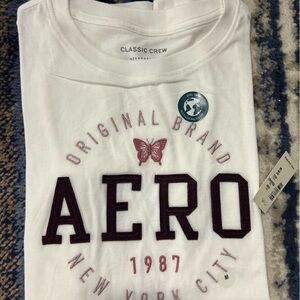 Aeropostale White and Maroon Graphic Tee
